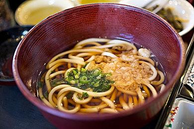 《死亡循环》10分钟加长版视频 演示游戏各种玩法